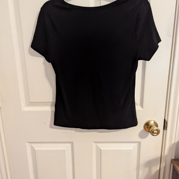 ✨3/$15✨ No Boundaries Women's Top - Picture 6 of 11